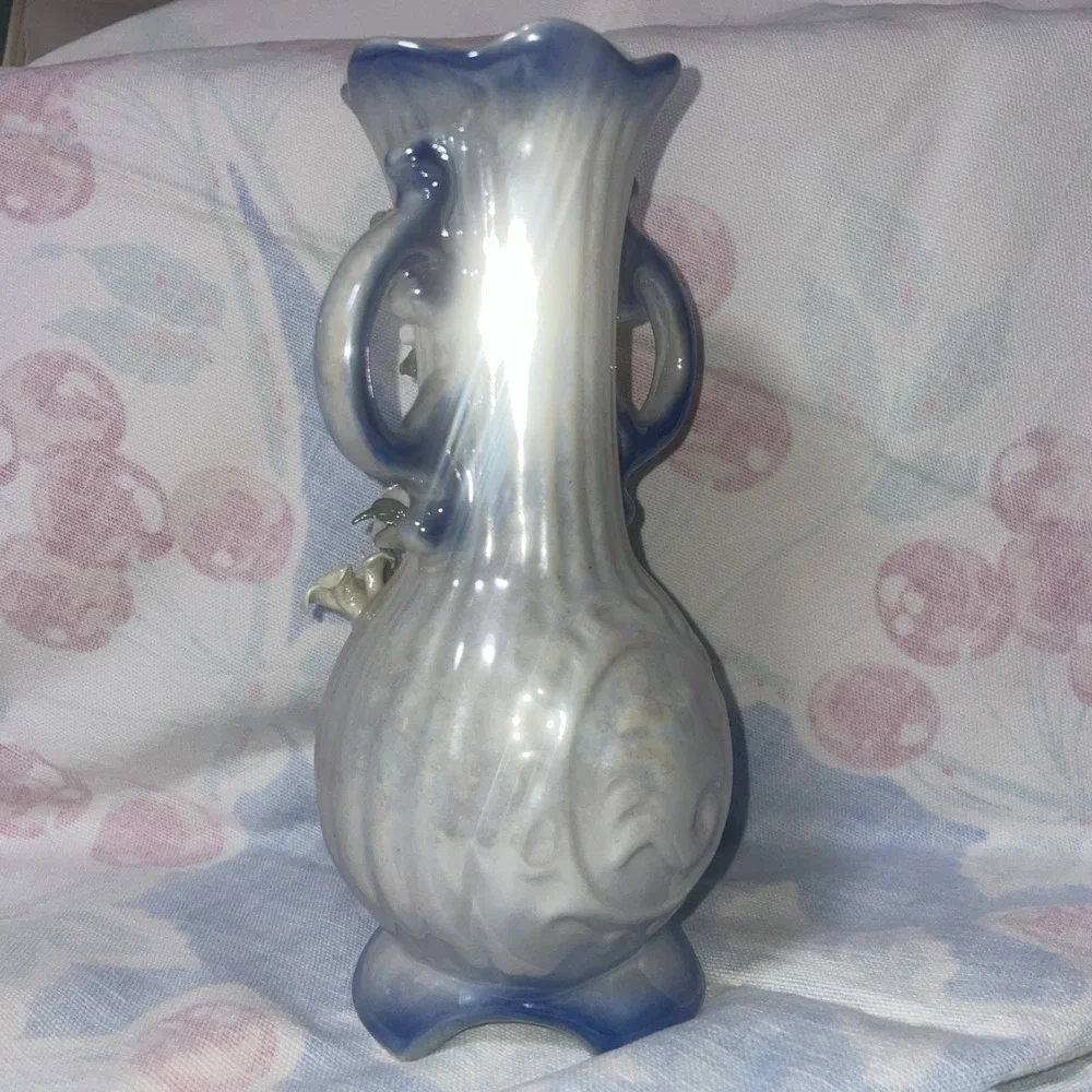 Vase Lusterware Iridescent Hand Painted‎ Floral Rose Cottagecore VTG